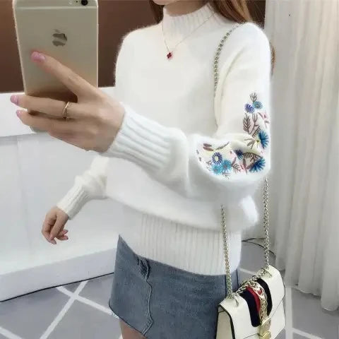 🌸EmbroKnit™ Vintage Sweater