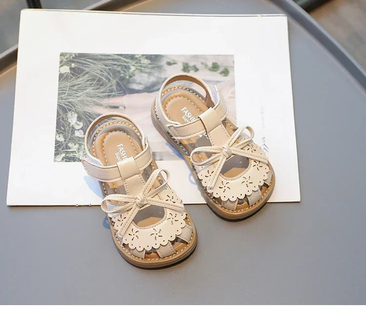 Tiny Tassel Steps 👧👡