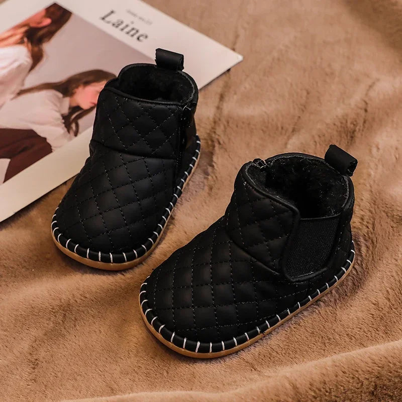 Frosty Tots Boots 🍼🧦