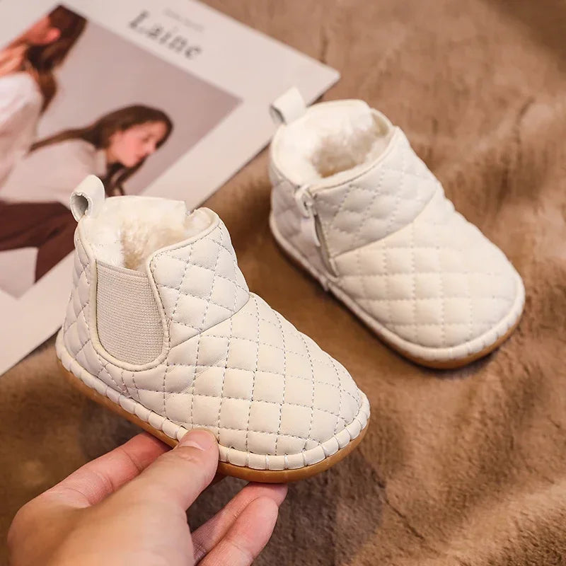 Frosty Tots Boots 🍼🧦