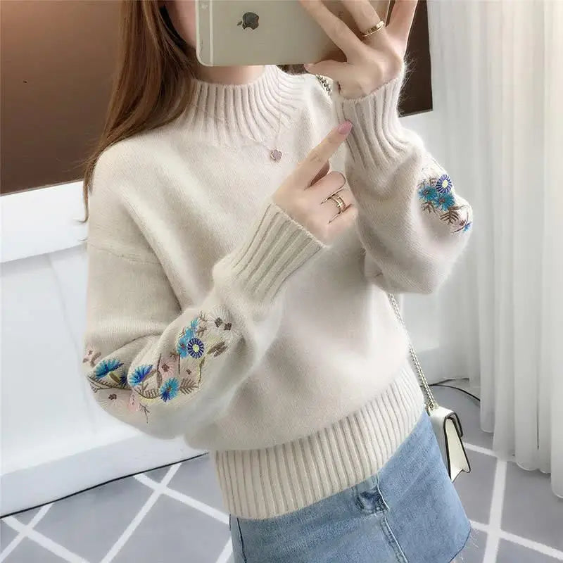 🌸EmbroKnit™ Vintage Sweater