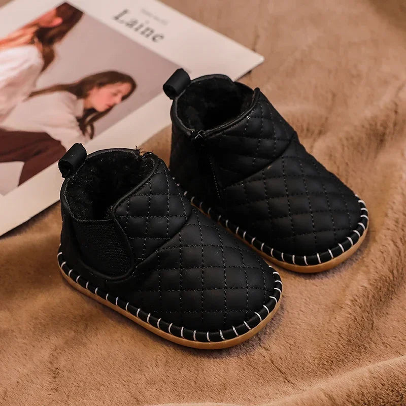 Frosty Tots Boots 🍼🧦