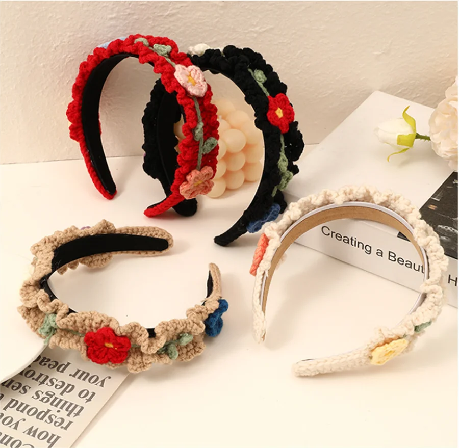 Woolie Bloom Headband 🌸🧣